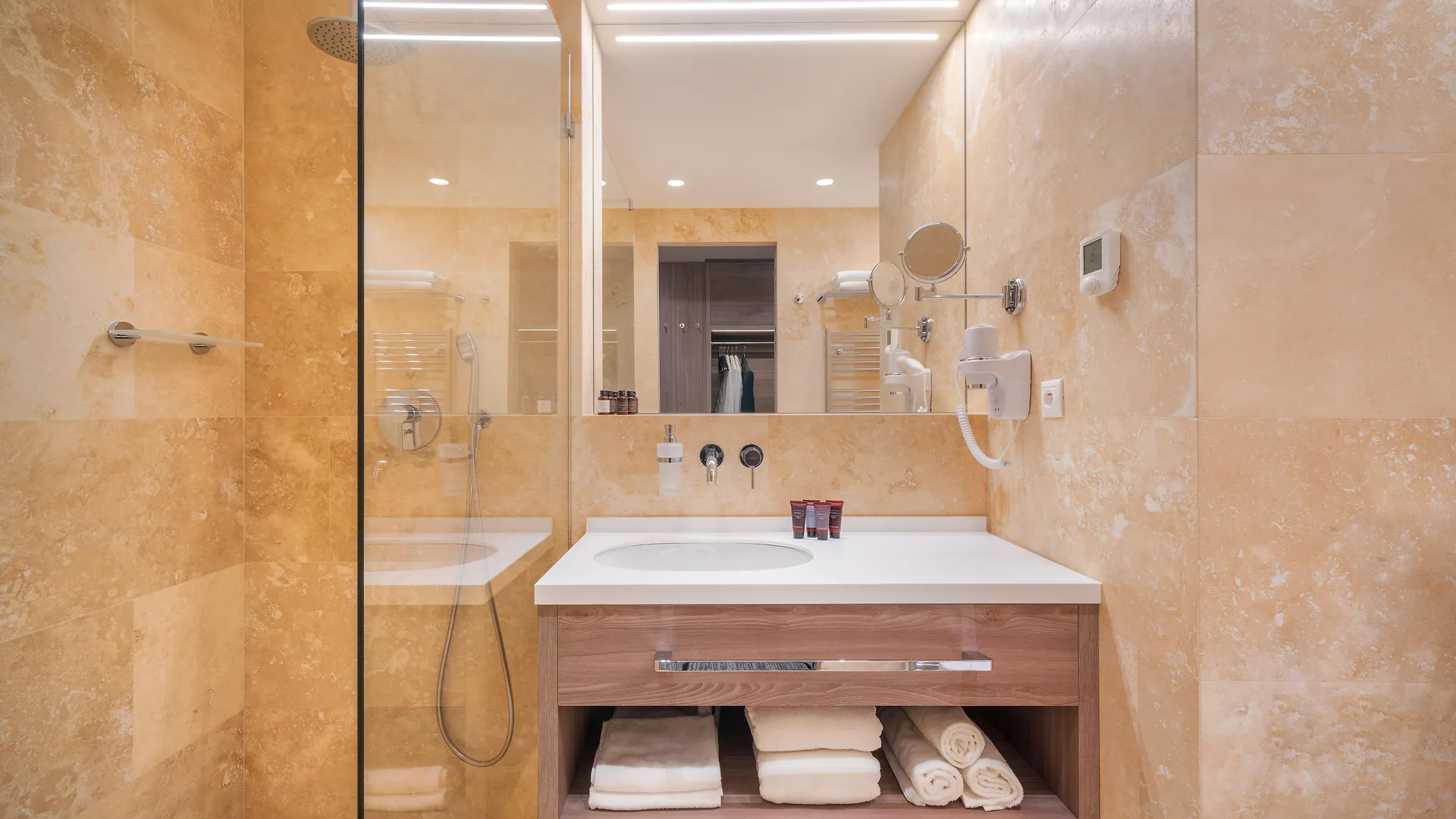 Hotel Cube Prague