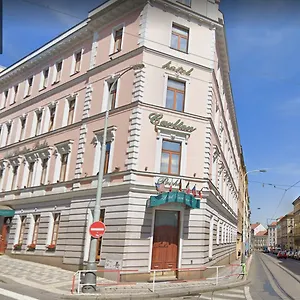 4* Hotell Carlton