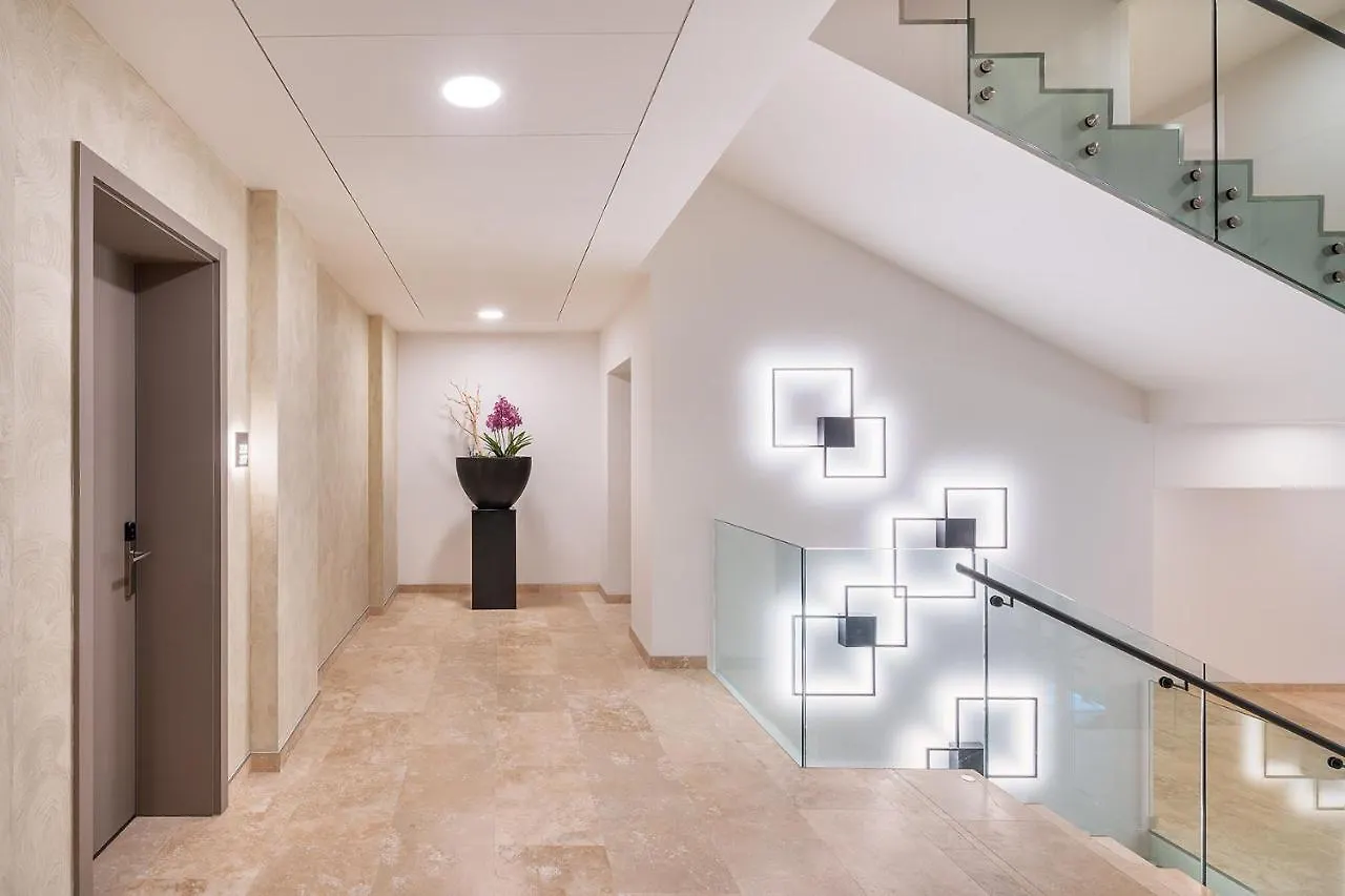 Hotel Cube Prague